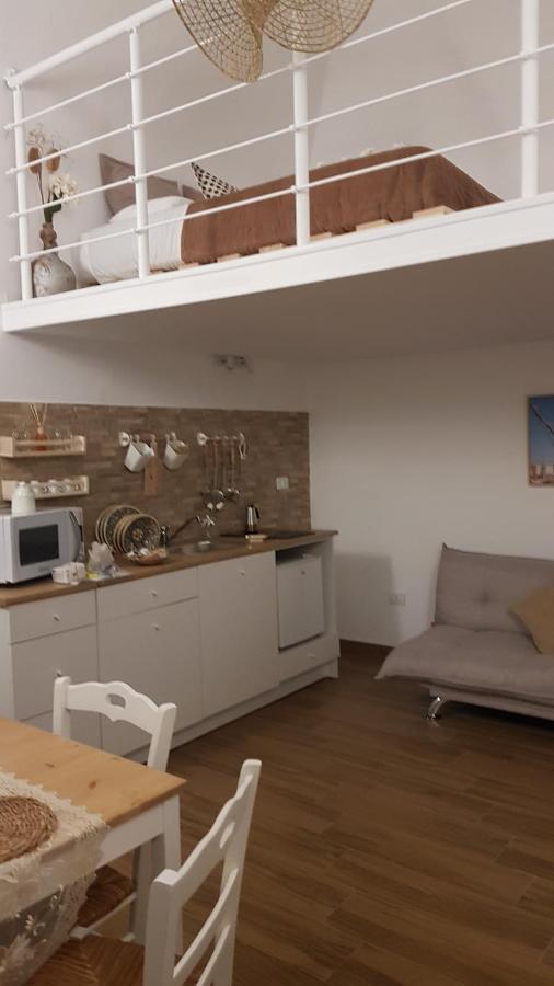 Aragonese 73 Apartment Taranto Exterior photo